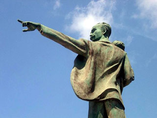 statua di Jose Marti